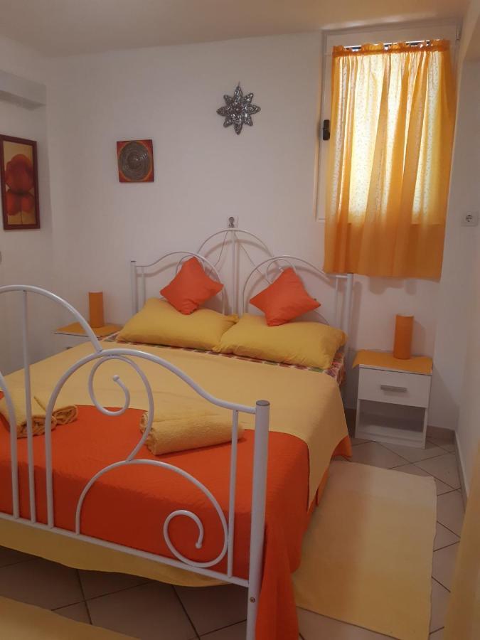 Apartments Palm House Ровінь Номер фото