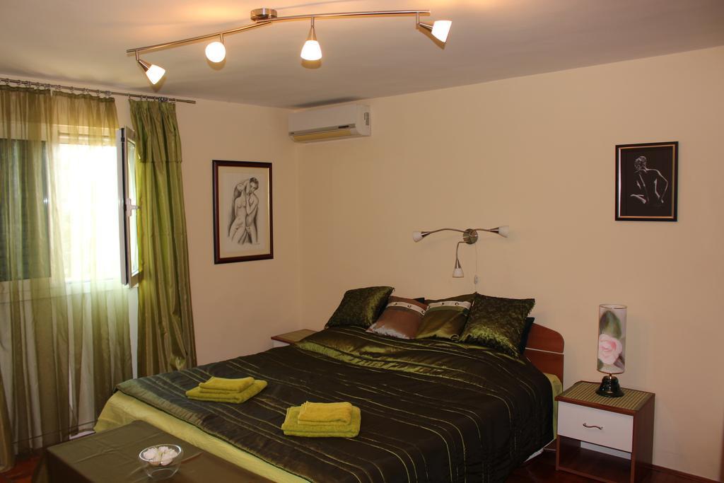 Apartments Palm House Ровінь Номер фото