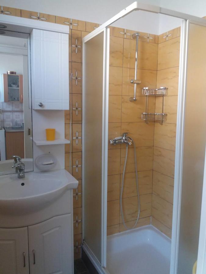 Apartments Palm House Ровінь Екстер'єр фото