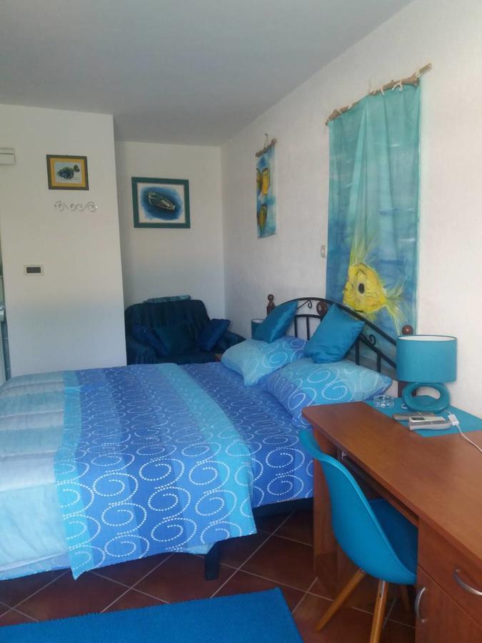 Apartments Palm House Ровінь Екстер'єр фото